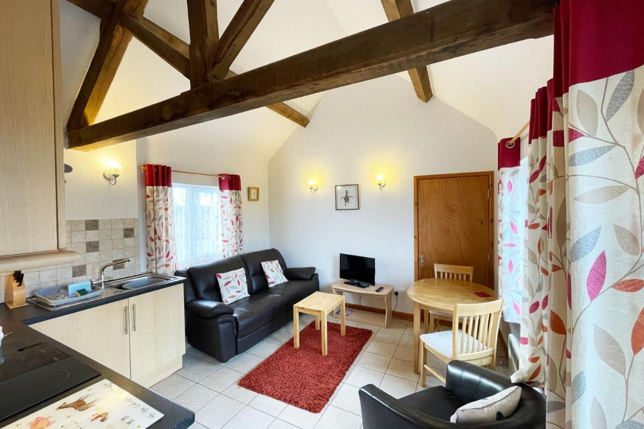 New Inn Lane Holiday Cottages Evesham Exterior photo